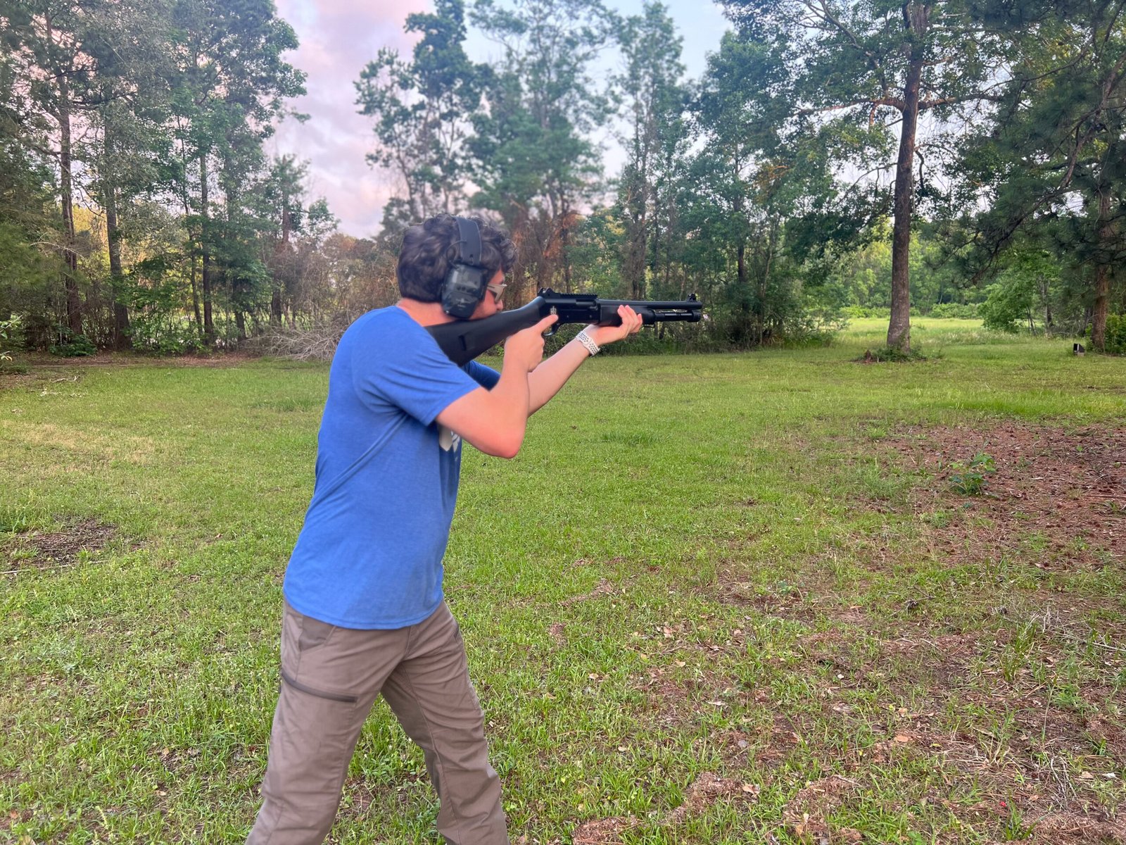 Chris shooting the MAC 1014