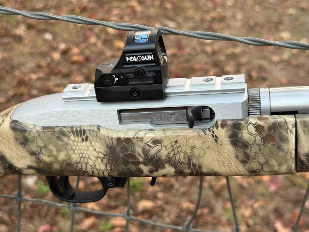 Ruger 10/22 Takedown with a Holosun 407C mounted.