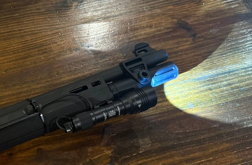 Using Light in Home Defense